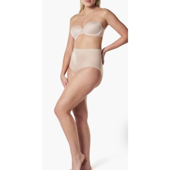 SPANX Strapless Bra in Nude - Picture 3 of 5
